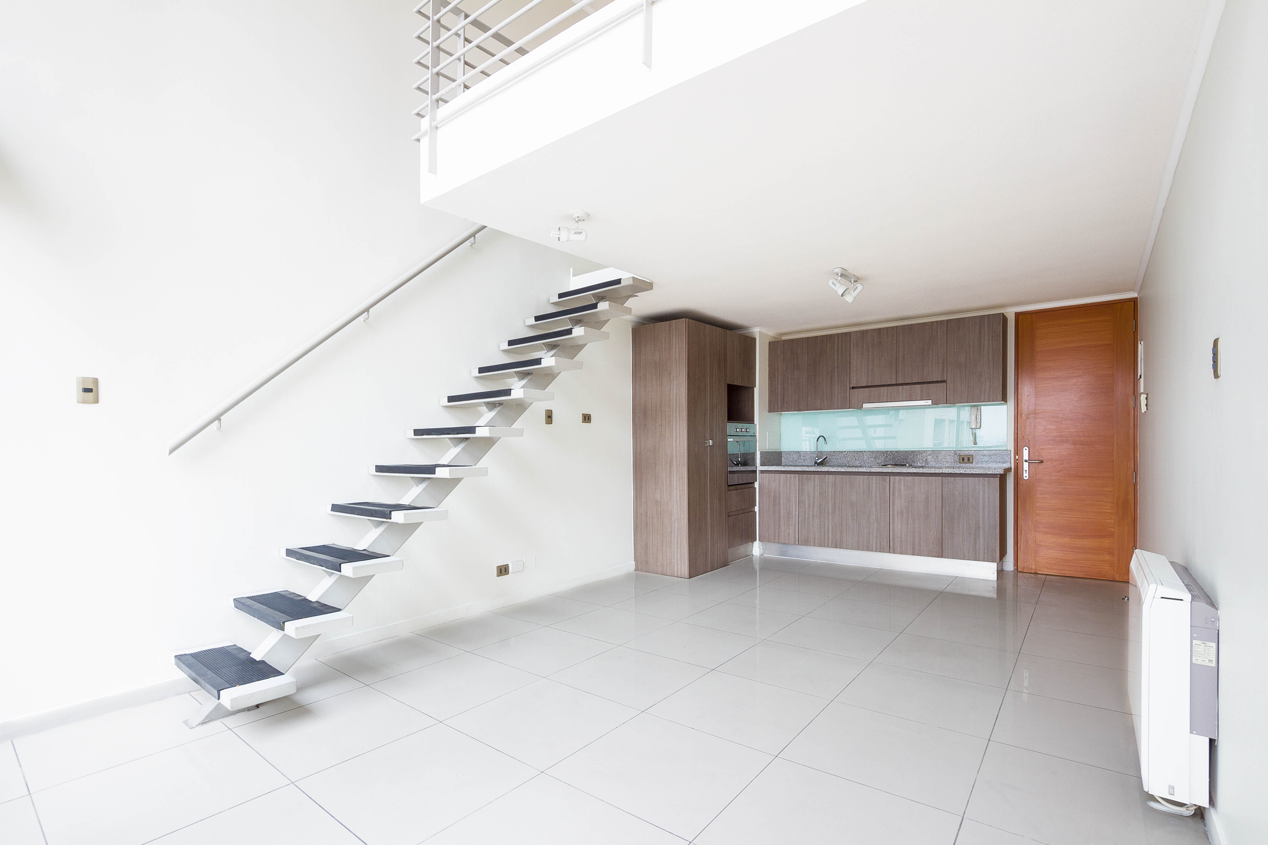 ARRIENDO DISPONIBLE 1D1B LOFT | METRO SANTA LUCÍA